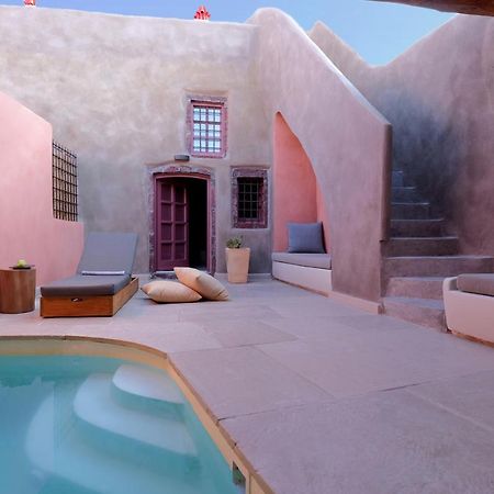 Andronikos Canaves Oia  Luaran gambar
