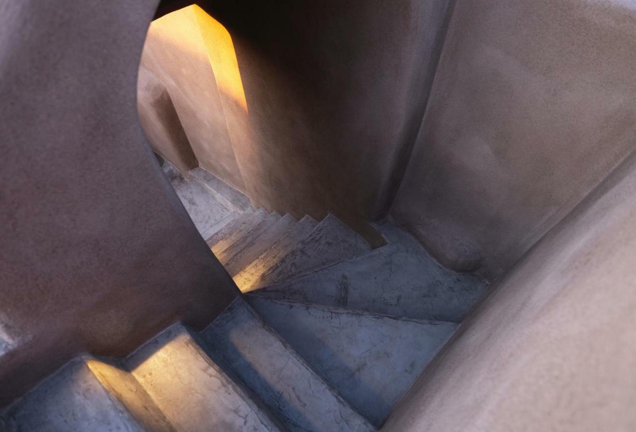 Andronikos Canaves Oia  Luaran gambar