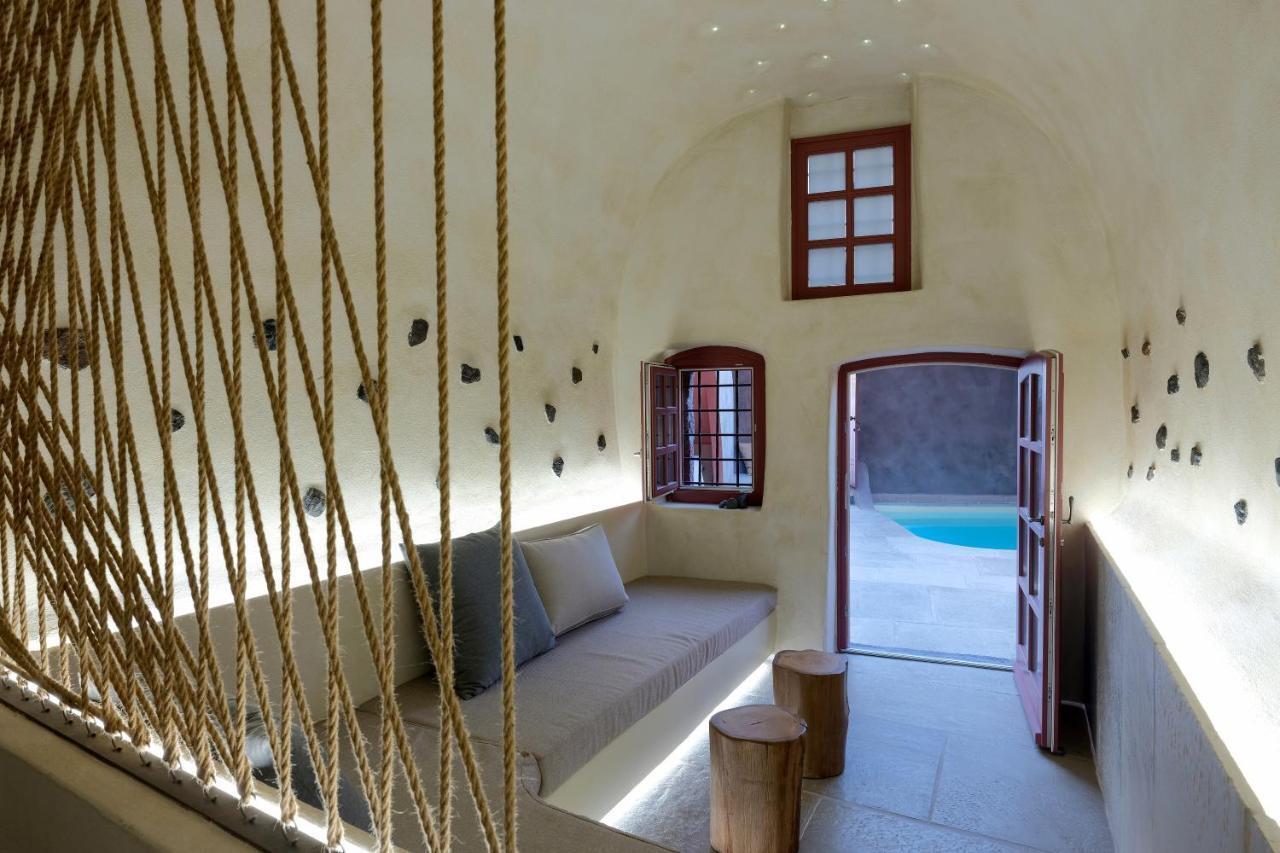 Andronikos Canaves Oia  Luaran gambar